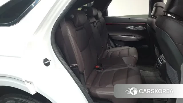 Genesis GV70 2024 Белый из Кореи, фото 2