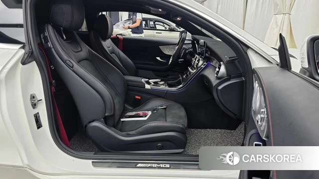 Mercedes-Benz C-Class W205 2021 Белый из Кореи, фото 2