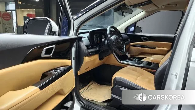 Kia Carnival 4th generation 2020 Белый из Кореи, фото 2