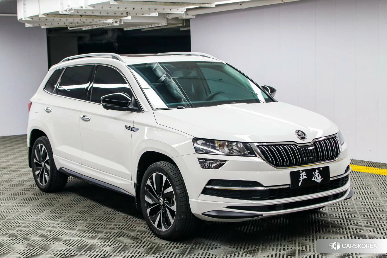 Skoda Krok 2021 Белый из Китая, фото 2