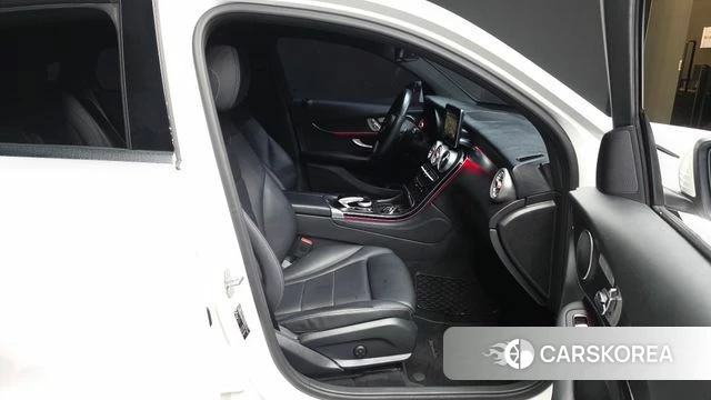 Mercedes-Benz GLC-Class X253 2019 Белый из Кореи, фото 2