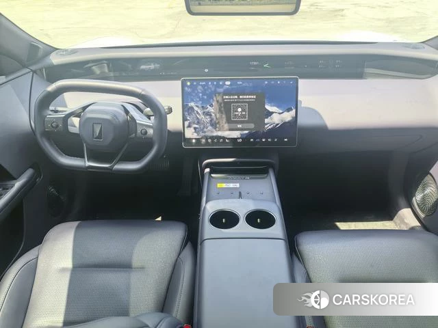 Avita 06 2025 Белый из Китая, фото 2