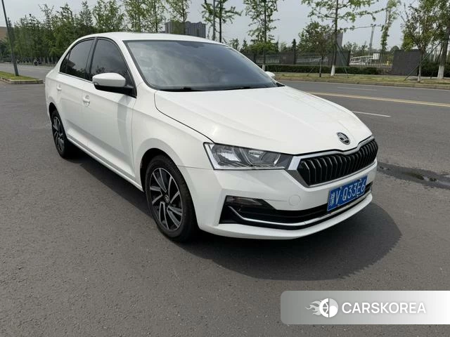 Skoda Xin Rui 2022 Белый из Китая, фото 2