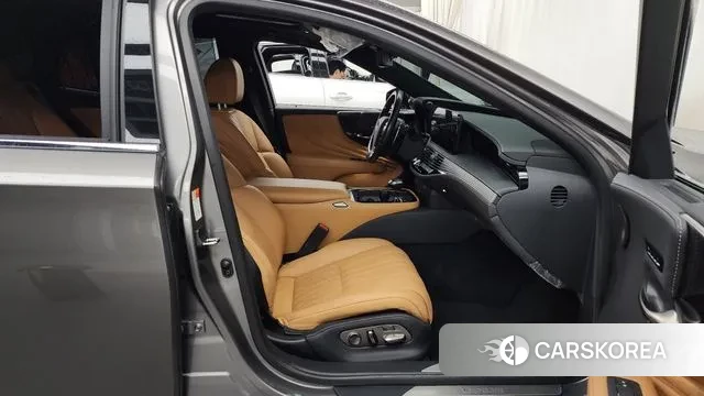 Lexus LS500h 5th generation 2022 Серый из Кореи, фото 2