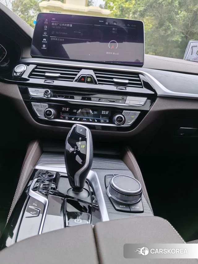 BMW 5 series 2021 Черный из Китая, фото 2