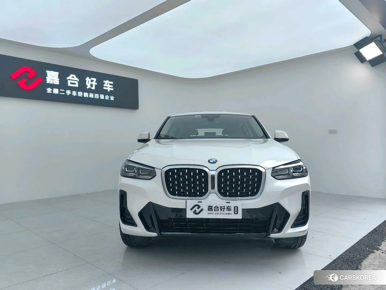 BMW X4 2021 Белый из Китая, фото 2