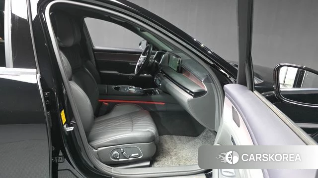 Genesis G90 (RS4) 2022 Черный из Кореи, фото 2