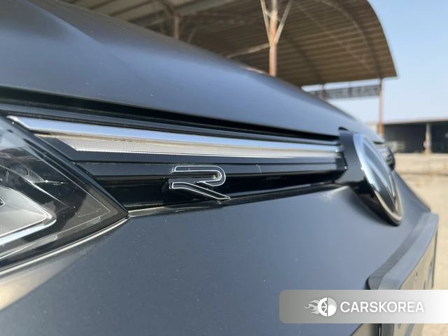 Volkswagen Golf 2024 Черный из Китая, фото 2
