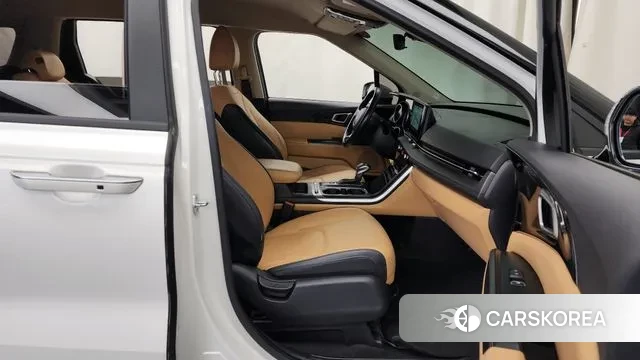 Kia Carnival 4th generation 2021 Белый из Кореи, фото 2