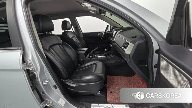 Ssangyong Rexton Sports 2018 Серебряный из Кореи, фото 2