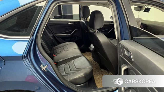 Volkswagen 7th Generation of Jetta 2021 Синий из Кореи, фото 2