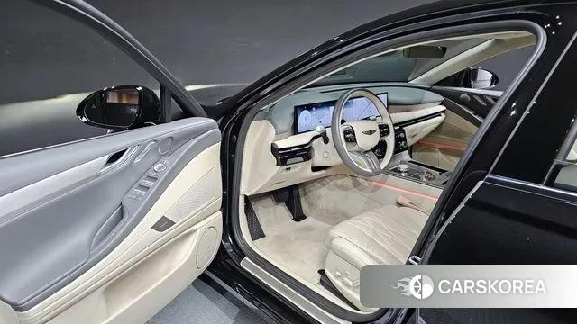 Genesis G80 (RG3) 2024 Черный из Кореи, фото 2
