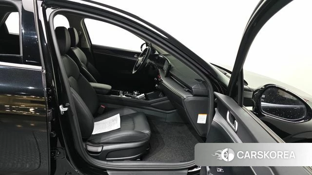 Kia The New K5 Hybrid 3rd generation 2025 Черный из Кореи, фото 2