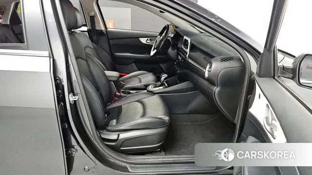 Kia Come New K3 2018 Серый из Кореи, фото 2