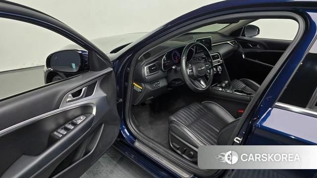 Genesis G70 2019 Синий из Кореи, фото 2