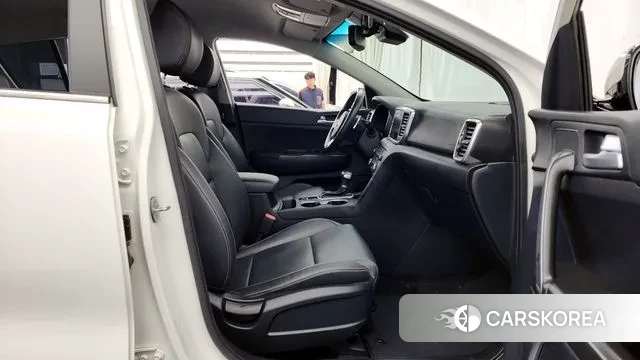 Kia Sportage The Bold 2021 Белый из Кореи, фото 2