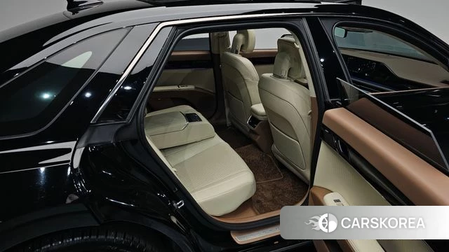 Hyundai Grandeur Hybrid (GN7) 2024 Черный из Кореи, фото 2
