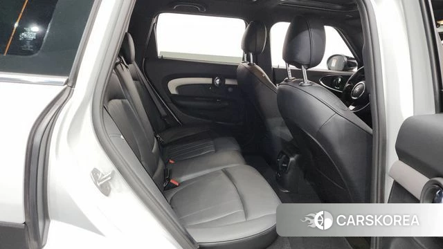 Mini Cooper S Clubman 2022 Серебряный из Кореи, фото 2