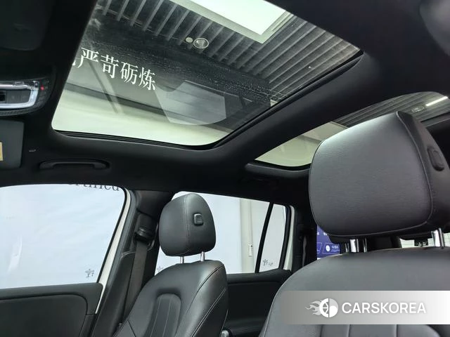 Mercedes-Benz GLB 2022 Белый из Китая, фото 2