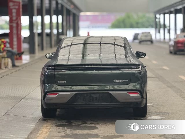 Geely Galaxy Galaxy Sparkle 8 PHEV 2025 Зеленый из Китая, фото 2