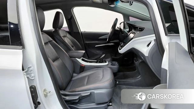 Chevrolet (GM Daewoo) Bolt EV 2019 Белый из Кореи, фото 2