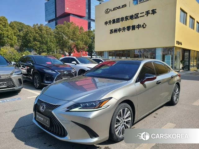 Lexus ES 2021 Серебристо-серый из Китая, фото 2