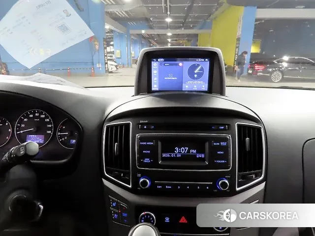 Hyundai The New Grand Starex 2018 Серебряный из Кореи, фото 2