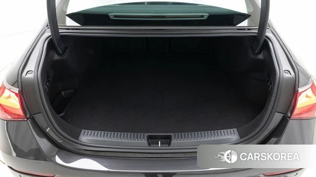 Mercedes-Benz E-Class W214 2025 Серый из Кореи, фото 2