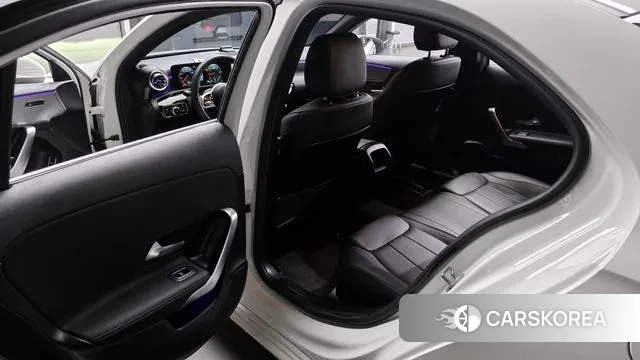 Mercedes-Benz A-Class W177 2022 Белый из Кореи, фото 2