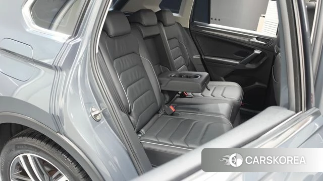 Volkswagen Tiguan second Generation 2022 Серый из Кореи, фото 2