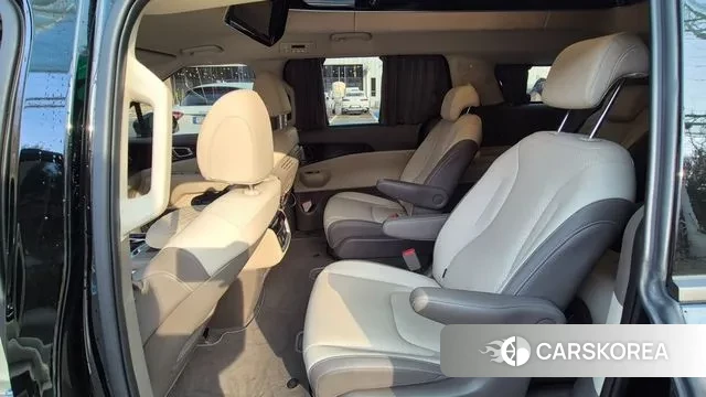 Kia The New Carnival 4th Generation 2024 Черный из Кореи, фото 2