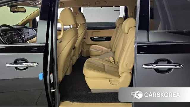 Kia The New Carnival 2020 Черный из Кореи, фото 2