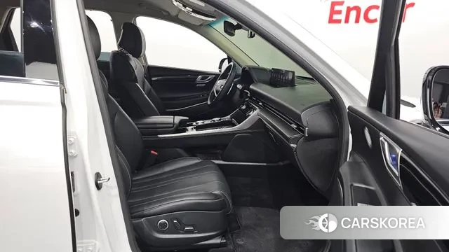 Genesis GV80 2023 Белый из Кореи, фото 2