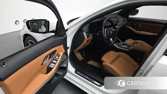 BMW 3 Series (G20) 2024 Белый из Кореи, фото 2