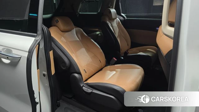Kia Carnival 4th generation 2022 Белый из Кореи, фото 2