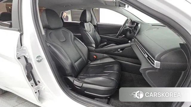 Hyundai Avante (CN7) 2021 Белый из Кореи, фото 2