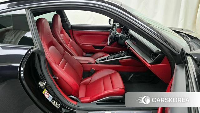 Porsche 911(992) 2020 Черный из Кореи, фото 2