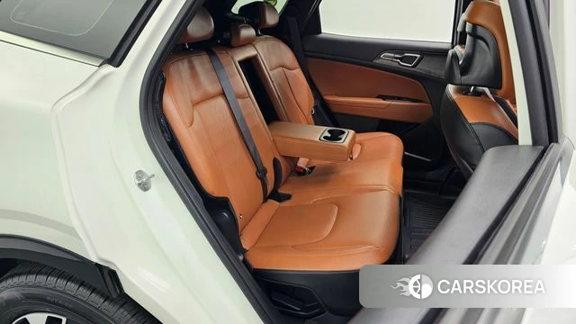 Kia Sportage 5th Generation Hybrid 2022 Белый из Кореи, фото 2