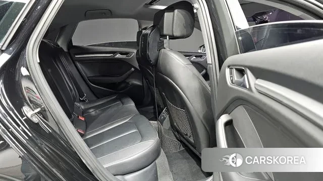 Audi New A3 2018 Черный из Кореи, фото 2