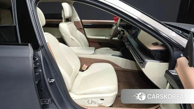 Hyundai Grandeur (GN7) 2023 Серый из Кореи, фото 2