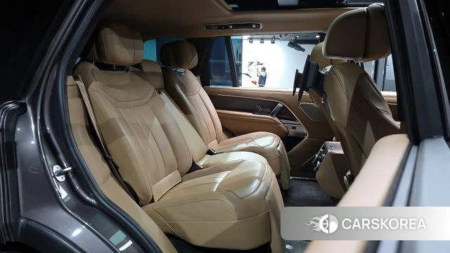 Land Rover Range Rover 5th Generation 2023 Коричневый из Кореи, фото 2