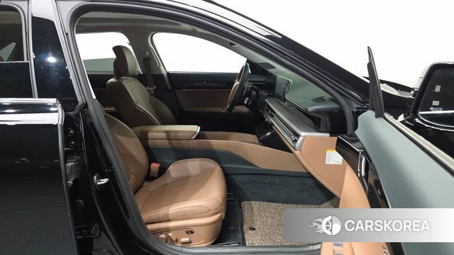Hyundai Grandeur Hybrid (GN7) 2023 Черный из Кореи, фото 2