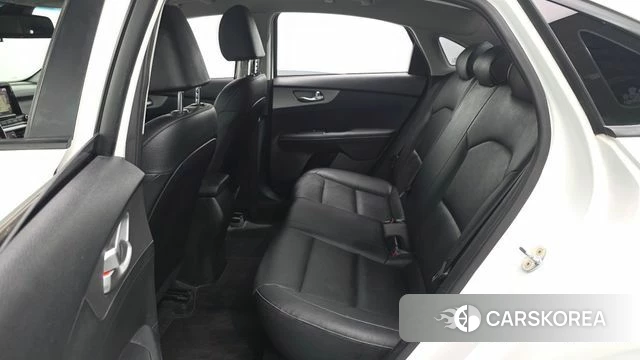 Kia Come New K3 2019 Белый из Кореи, фото 2