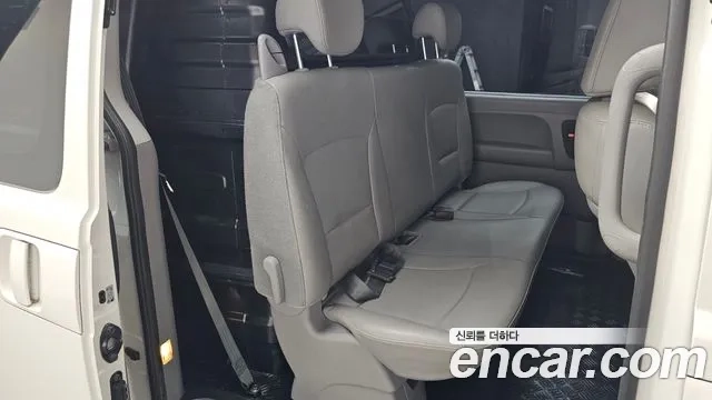 Hyundai The New Grand Starex 2019 Белый из Кореи, фото 2