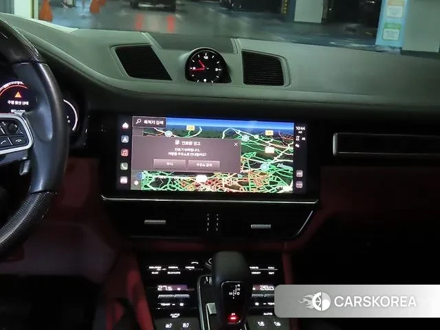 Porsche Cayenne (PO536) 2022 Черный из Кореи, фото 2