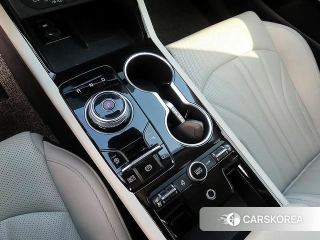 Kia The New K5 3rd generation 2023 Белый из Кореи, фото 2