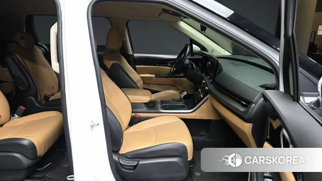 Kia Carnival 4th generation 2020 Белый из Кореи, фото 2