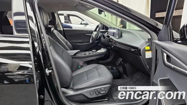 Kia EV6 2022 Черный из Кореи, фото 2