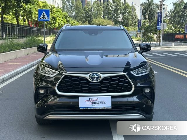 Toyota Highlander 2023 Черный из Китая, фото 2