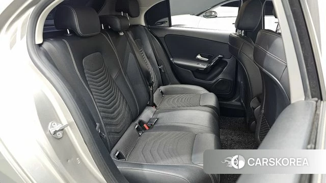 Mercedes-Benz A-Class W177 2019 Серый из Кореи, фото 2